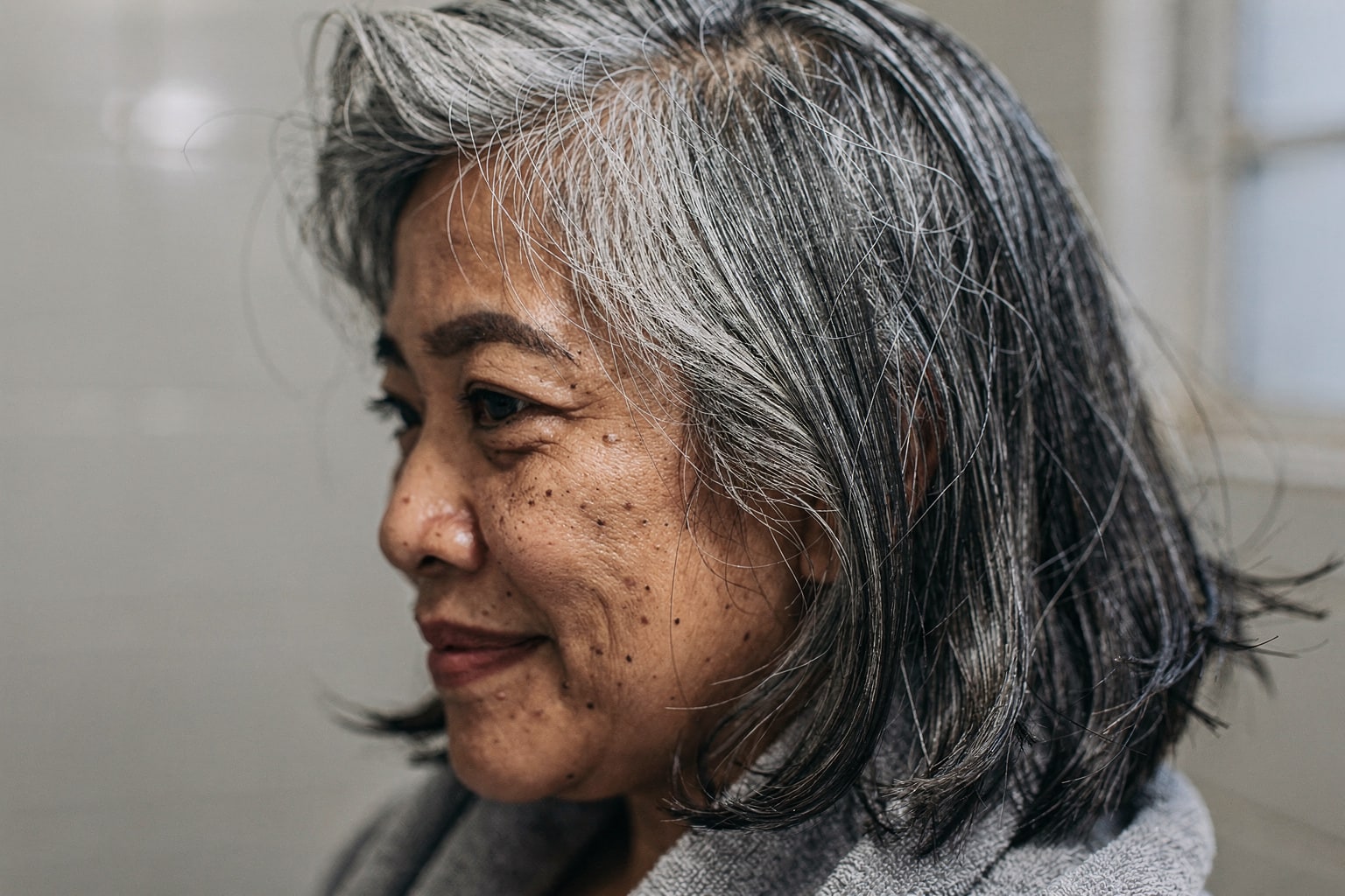 Grey Hair Types: Product Weight